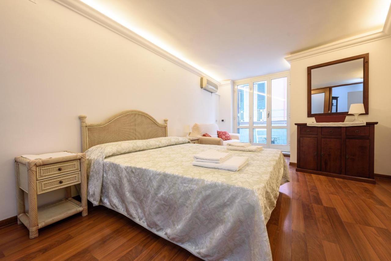 Via Avvocata 25 Apartamento Nápoles Exterior foto